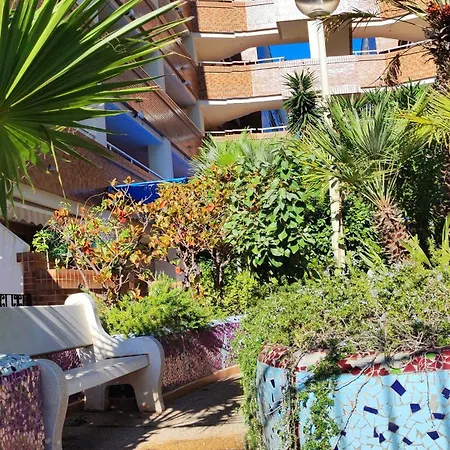 Costa De Marfil I World, Hermoso - Servhouse *